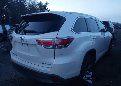 2016 Toyota Highlander Xle V6 из США, поврежденный, VIN 5TDJKRFH6GS327008
